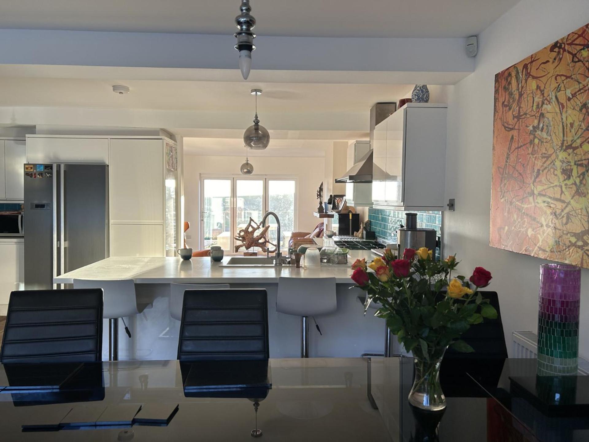 Sanctuary By The Sea With Large Room Including Lounge, Bathroom, Direct Garden Access & Free Parking Μπράιτον Εξωτερικό φωτογραφία